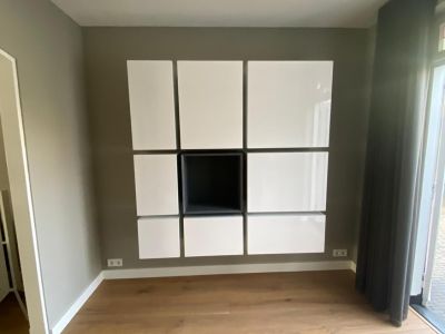 Wandkast 9 kubussen: wit & grijs